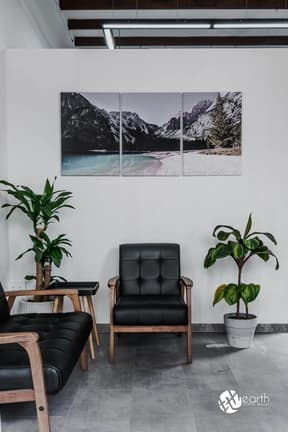 Ann Siang Hill: Commercial renovation by Earth Interior Design
