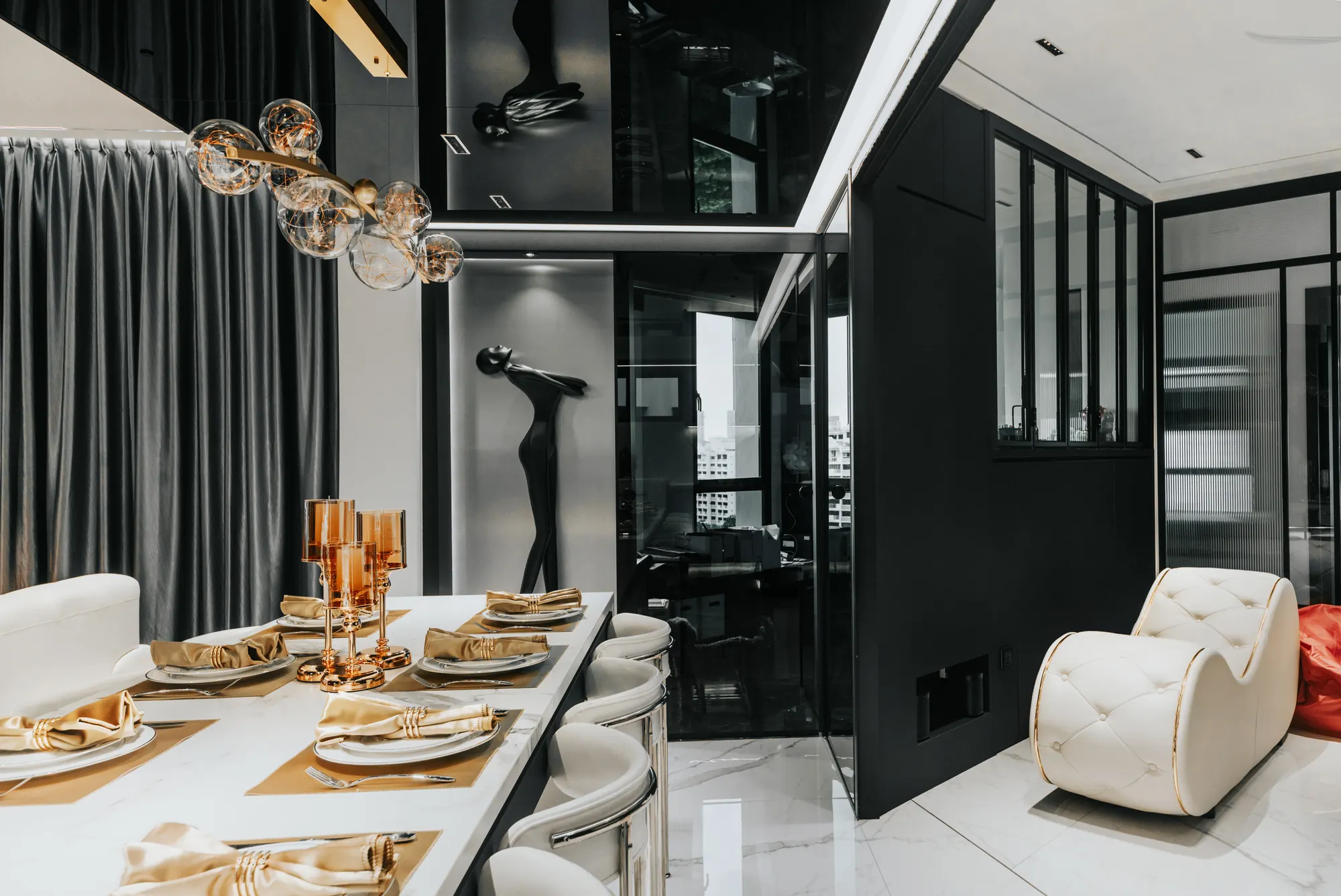 HDB interior design at Bukit Batok Street 25 by Earth Interior Design — photo 5