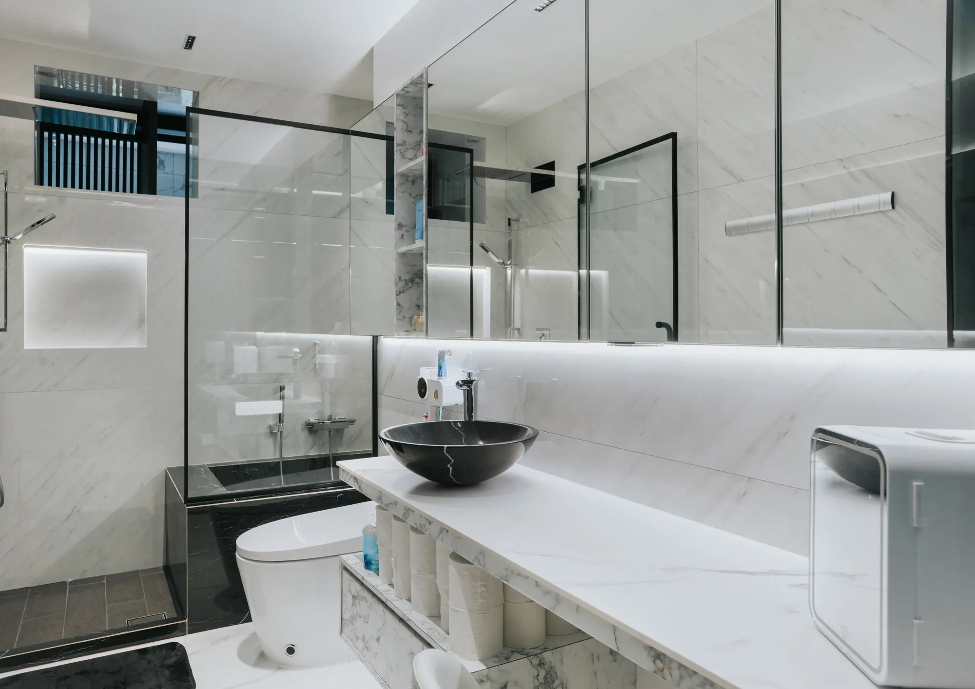 HDB interior design at Bukit Batok Street 25 by Earth Interior Design — photo 8