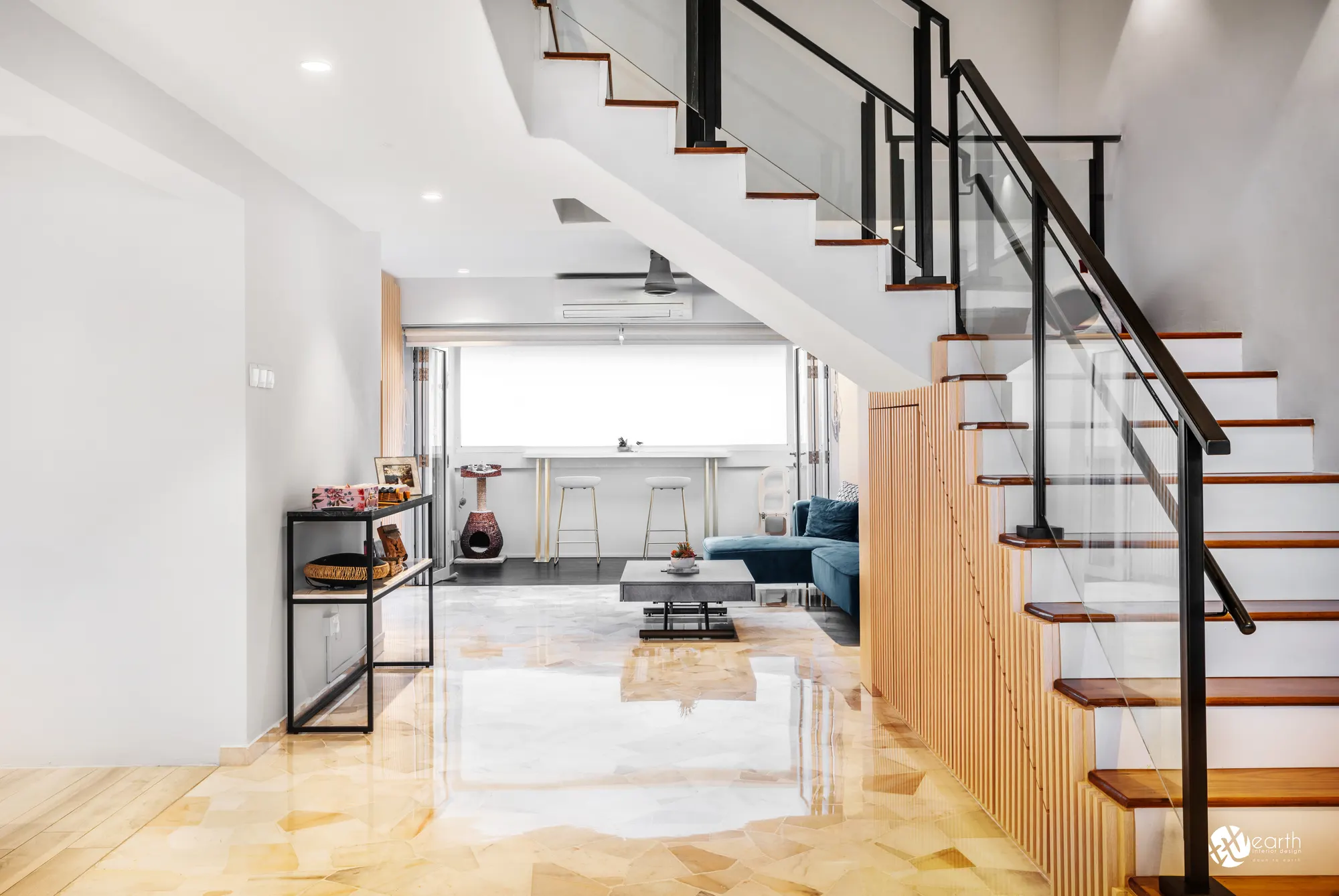 HDB Maisonette interior design at Tampines Street 21 by Earth Interior Design — photo 6