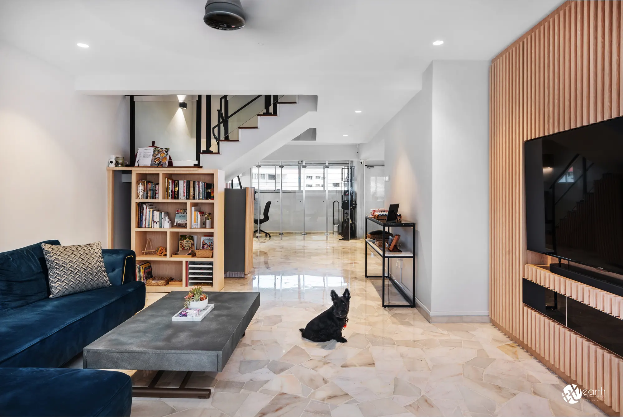 HDB Maisonette interior design at Tampines Street 21 by Earth Interior Design — photo 8
