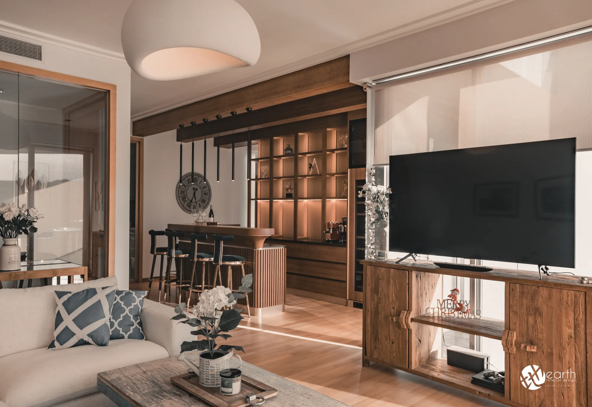 Condo interior design at Ocean Drive by Earth Interior Design — photo 1